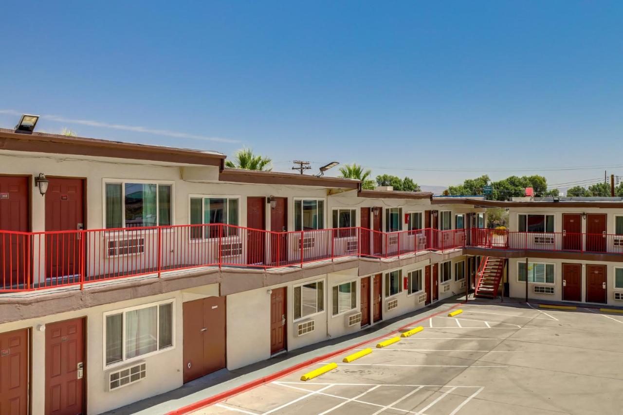 Red Roof Inn Needles Dış mekan fotoğraf