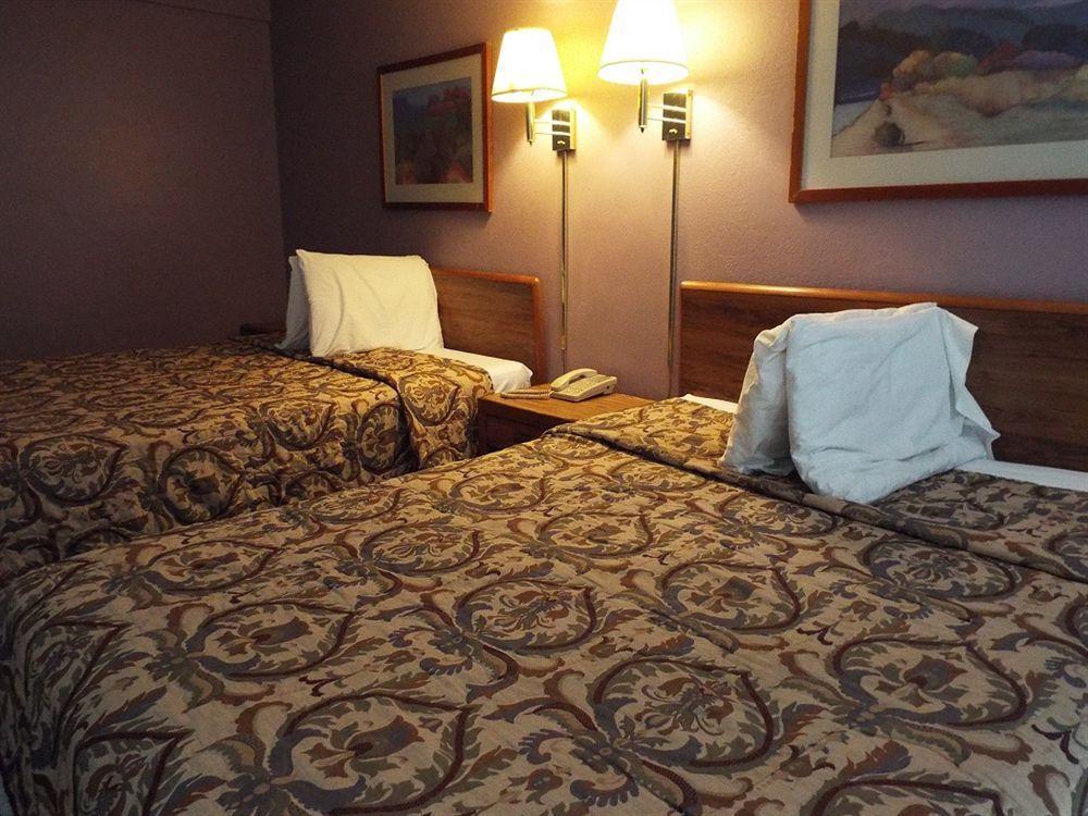 Red Roof Inn Needles Dış mekan fotoğraf